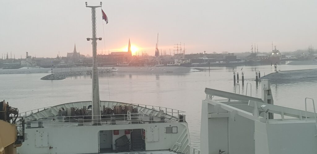 Voor de pieren, 10 februari 2021. Harlingen lijkt in winterslaap